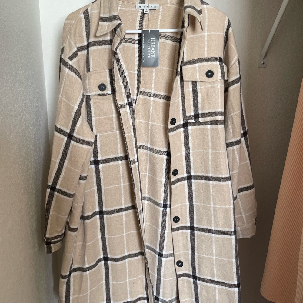 Oversized plaid jacket